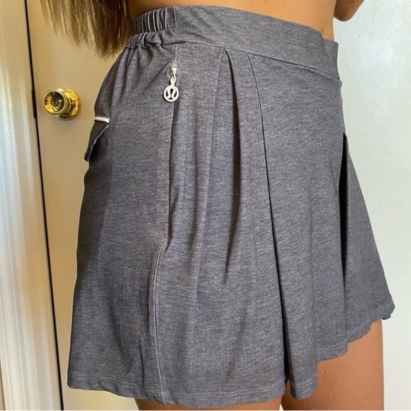 Lululemon Athletica & go City Beautiful Skort Activewear Gray Heathered Size 6 - Picture 6 of 16